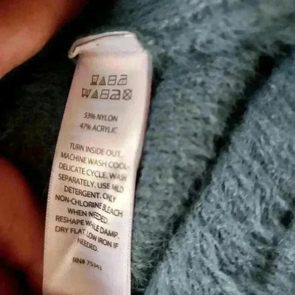 NWT Sincerely Jules short sleeve sweater - Picture 6 of 6